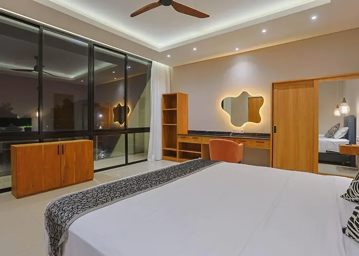 Bali Moon Badung (Bali)